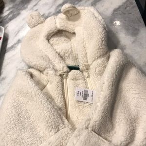 LL BEAN 6-12 month fleece coverall , cream colored NWT